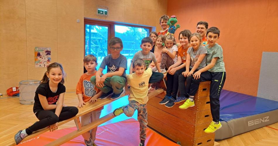 Spiel und Spaß mit Hopsi Hopper